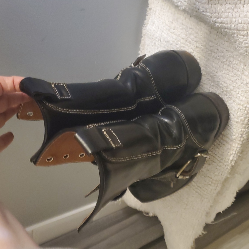 FLUEVOGS, BUCKLED & BEAUTIFUL COVENTRY EARL OF WARWICK W8/M6 - Picture 2 of 3
